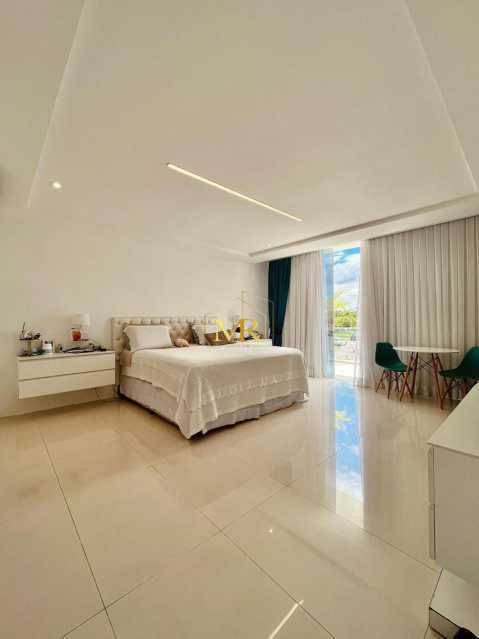 Conheça cf8c939b-be8f-45d6-89a9-117790 do imóvel - Casa em Condomínio para alugar Estrada Vereador Alceu de Carvalho, Recreio dos Bandeirantes, Rio de Janeiro - R$ 25.000 - R00132 - 18 cf8c939b-be8f-45d6-89a9-117790 - 18