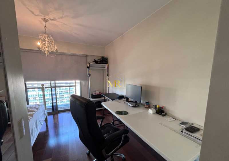 Conheça Captura de tela 2026-08-05 165 do imóvel - Apartamento para alugar Avenida das Américas, Barra da Tijuca, Rio de Janeiro - R$ 25.000 - R00253 - 17 Captura de tela 2026-08-05 165 - 17