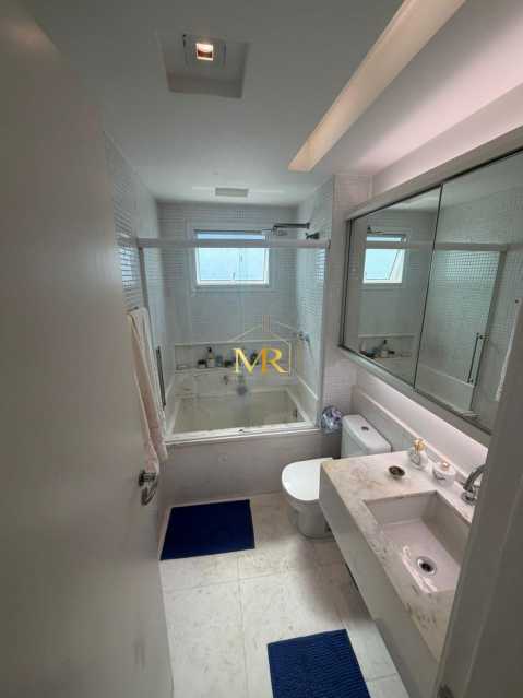 Conheça Publicar 18. do imóvel - Apartamento à venda Rua dos Jacarandás, Barra da Tijuca, Rio de Janeiro - R$ 2.900.000 - PC0004 - 13 Publicar 18. - 13