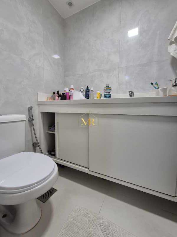 Conheça 05 Banheiro 3 do imóvel - Apartamento à venda - 3 dormitórios ( 1 suíte) - Freguesia - 105 m² com varandão em localização privilegiada - Condomínio Atelier 3 rios - DM242 - 15 05 Banheiro 3 - 15