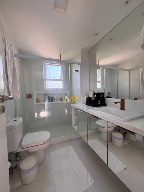 Conheça WhatsApp Image 2026-08-03 at 1 do imóvel - Apartamento à venda Avenida dos Flamboyants, Barra da Tijuca, Rio de Janeiro - R$ 3.350.000 - PC0017 - 17 WhatsApp Image 2026-08-03 at 1 - 17
