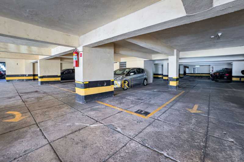 Conheça Viúva Lacerda 249-107 09-gara do imóvel - Apartamento de 93 m² no Humaitá 3 quartos, reformado e com aquecimento central - DM243 - 27 Viúva Lacerda 249-107 09-gara - 27