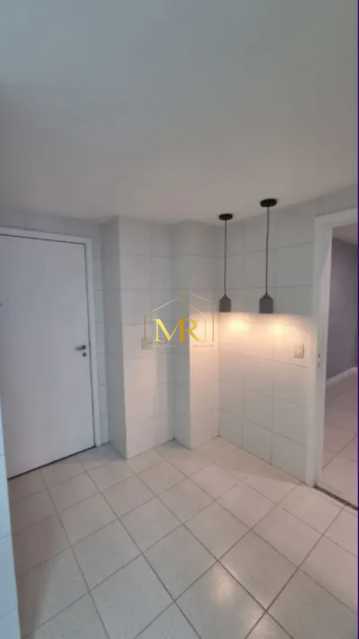 Conheça WhatsApp Image 2026-08-11 at 1 do imóvel - Apartamento à Venda na Barra da Tijuca com 3 Quartos, Suíte, Varanda Gourmet e Vista para Lagoa - DM245 - 5 WhatsApp Image 2026-08-11 at 1 - 5