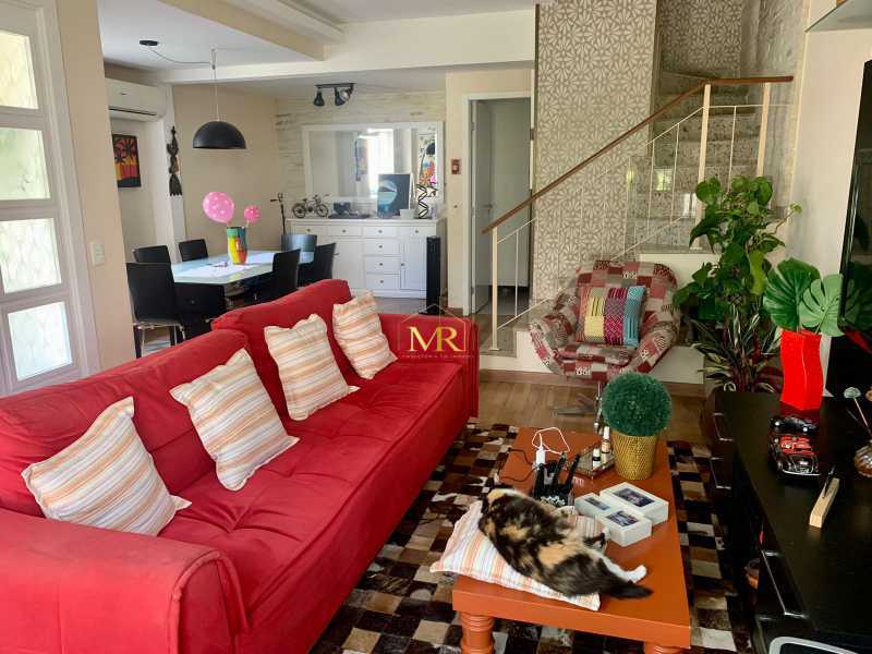 Conheça Publicar 4. do imóvel - Casa à Venda no condomínio Del Monte na Freguesia Jacarepaguá com 3 Quartos, Suíte, Piscina e Área Gourmet - DM246 - 4 Publicar 4. - 4