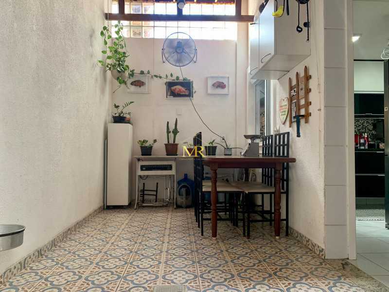 Conheça Publicar 25. do imóvel - Casa à Venda no condomínio Del Monte na Freguesia Jacarepaguá com 3 Quartos, Suíte, Piscina e Área Gourmet - DM246 - 25 Publicar 25. - 25