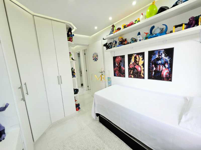 Conheça Publicar 13. do imóvel - Casa à Venda no Jardins de Londres com 3 Quartos, 2 Suítes, Piscina e Energia Solar - DM247 - 13 Publicar 13. - 13