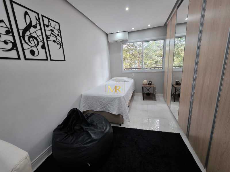 Conheça Publicar 15. do imóvel - Casa à Venda no Jardins de Londres com 3 Quartos, 2 Suítes, Piscina e Energia Solar - DM247 - 15 Publicar 15. - 15