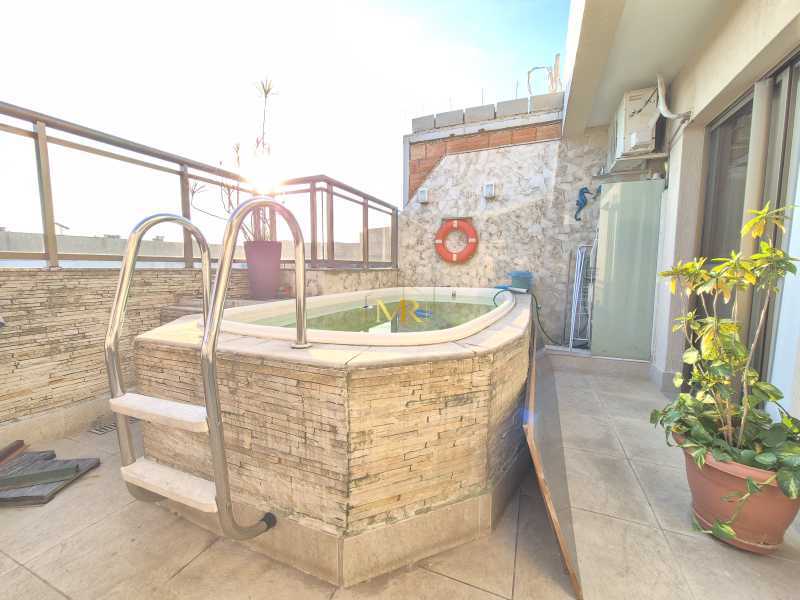 Conheça 01 Área Externa 1 do imóvel - Cobertura Duplex no Condomínio Atelier com Piscina, Churrasqueira e 2 Vagas - DM250 - 1 01 Área Externa 1 - 1