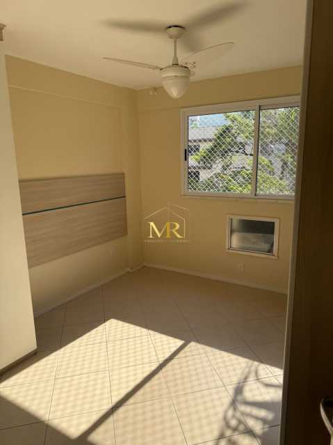Conheça 04 Quarto 2. do imóvel - Apartamento 3 Quartos com Varanda à Venda na Freguesia - Jacarepaguá - DM251 - 10 04 Quarto 2. - 10
