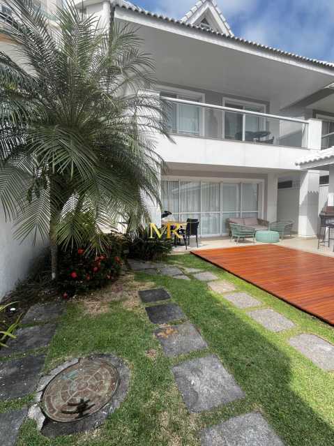 Conheça IMG-20260827-WA0094 do imóvel - Casa triplex para venda com 4 quartos no condomínio Blue Houses na Barra da Tijuca - DM253 - 23 IMG-20260827-WA0094 - 23
