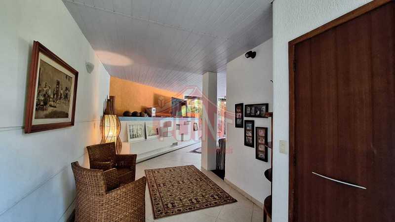 Conheça WhatsApp Image 2024-11-05 at 1 do imóvel - Casa em Condomínio 5 quartos à venda Badu, Niterói - R$ 1.240.000 - 1386 - 14 WhatsApp Image 2024-11-05 at 1 - 14