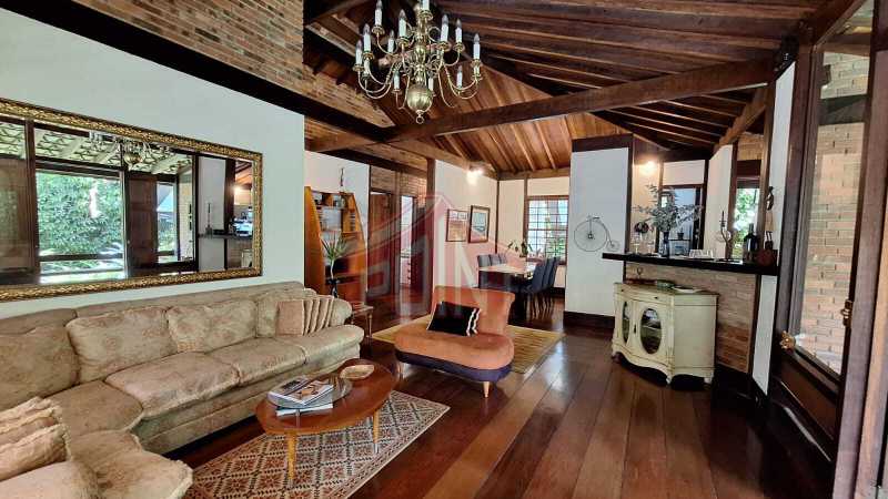 Conheça WhatsApp Image 2024-11-05 at 1 do imóvel - Casa em Condomínio 5 quartos à venda Badu, Niterói - R$ 1.240.000 - 1386 - 10 WhatsApp Image 2024-11-05 at 1 - 10