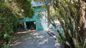 Casa em Condomínio - 03 quartos - 1032