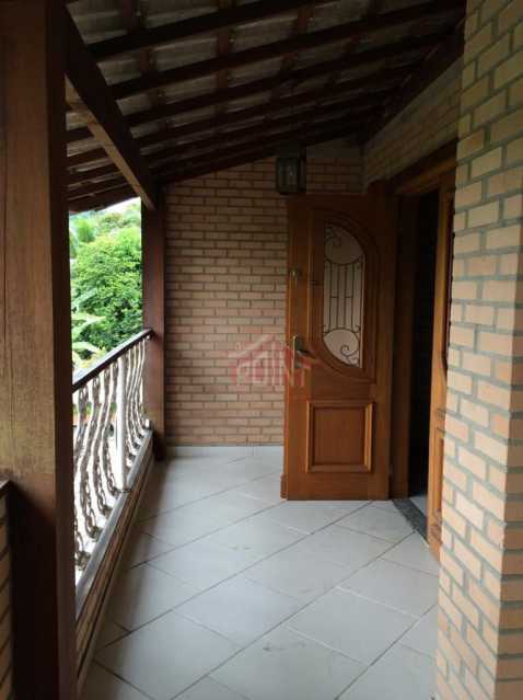 c9573d6f-ce1f-4068-b726-2282b3 - 23