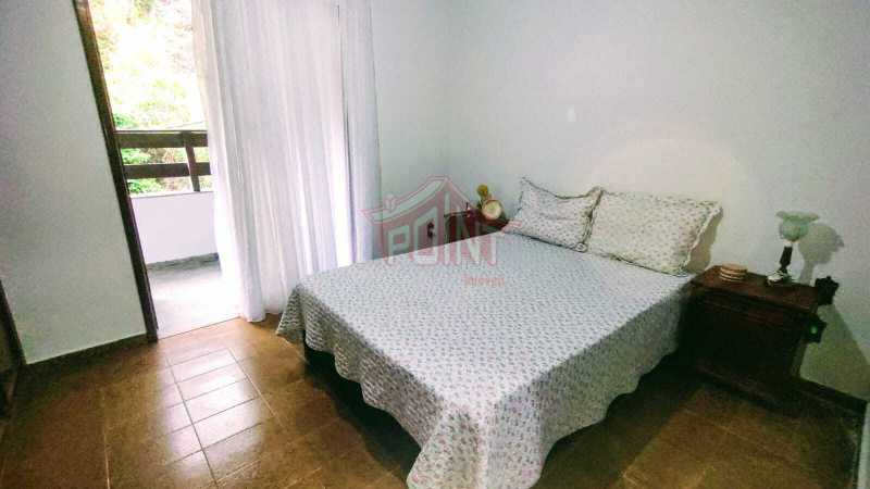 fb394273-5470-438b-b967-fa1329 - 12