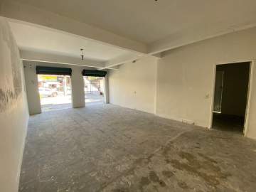Loja 50m² para alugar Sapê, Niterói - R$ 2.000 - RentsapeLojaB