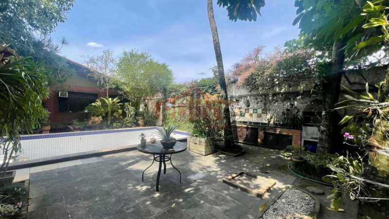 WhatsApp Image 2025-10-15 at 1 - 23