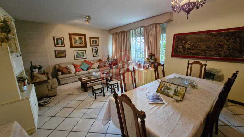 WhatsApp Image 2025-10-23 at 0 - 4