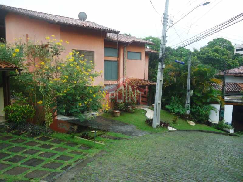 Conheça 2d9602ac-2dcb-497b-ba58-451f6e do imóvel - Casa em Condomínio 4 quartos à venda Pendotiba, Niterói - R$ 700.000 - 1058 - 4 2d9602ac-2dcb-497b-ba58-451f6e - 4