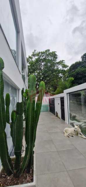 154ce519-29c8-424d-9361-b62840 - 21