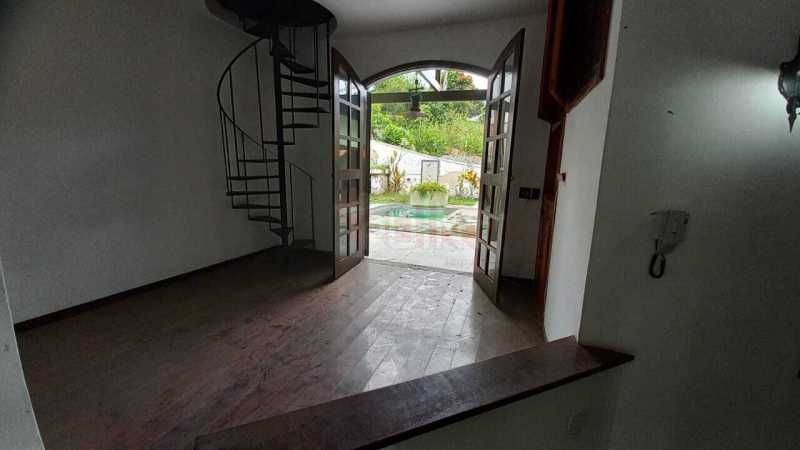 WhatsApp Image 2025-12-18 at 0 - 8