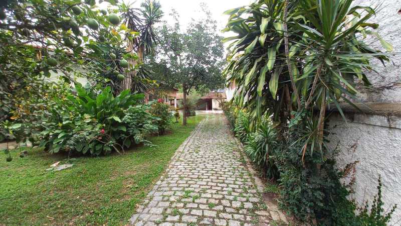 WhatsApp Image 2025-12-18 at 0 - 7