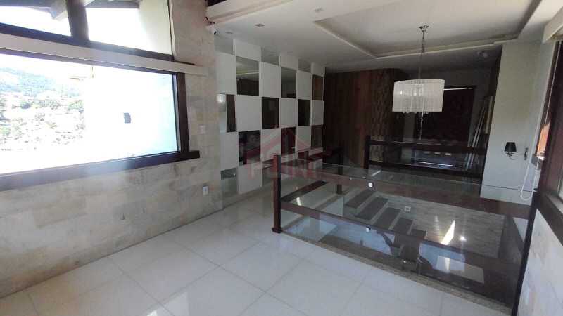 435814dd-0424-42f6-9d10-f2bd76 - 12