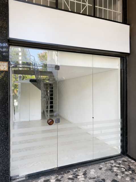 02 - 2