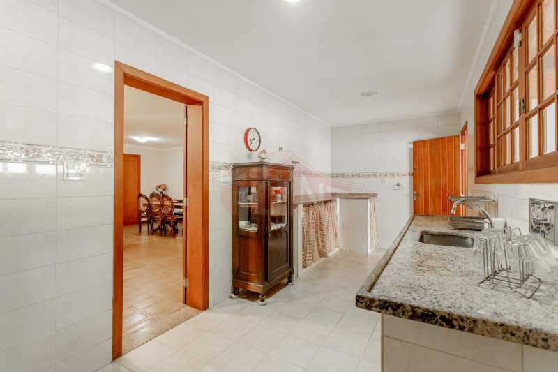 Conheça Cozinha 2 do imóvel - Casa 4 quartos à venda Pendotiba, Niterói - R$ 900.000 - 2003 - 13 Cozinha 2 - 13