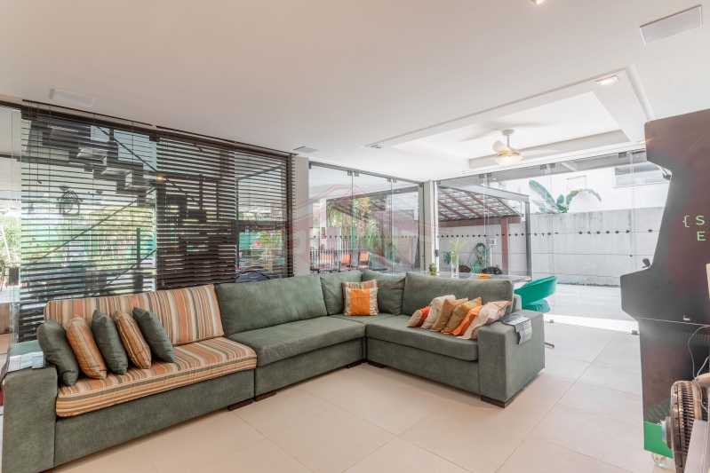 Conheça Sala de TV doar de baixo 2 do imóvel - Casa em Condomínio 4 quartos à venda Badu, Niterói - R$ 1.950.000 - 1134 - 23 Sala de TV doar de baixo 2 - 23