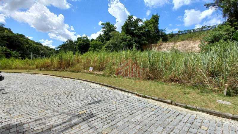 15b9963d-c67a-4b82-acc4-bc9d74 - 4