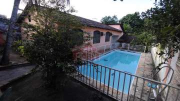 Casa à venda Rua Professor José Peçanha, Pendotiba, Niterói - R$ 750.000 - 2030