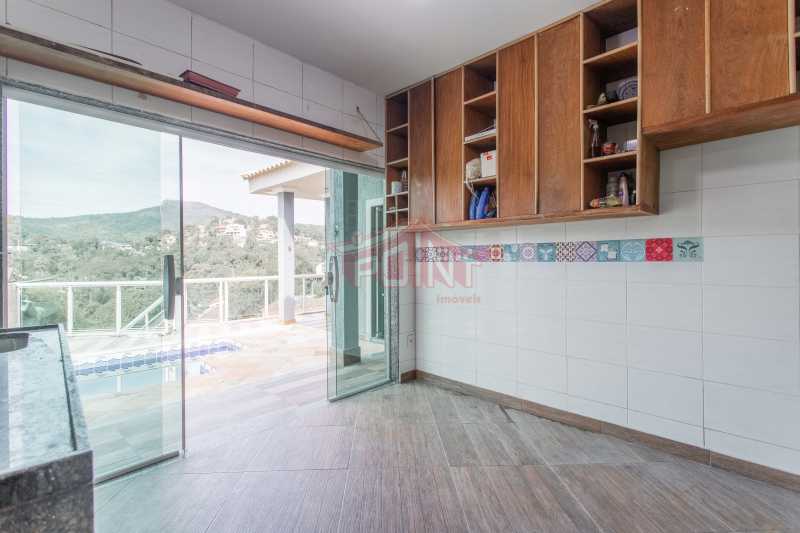 Área de serviço 3 - 24