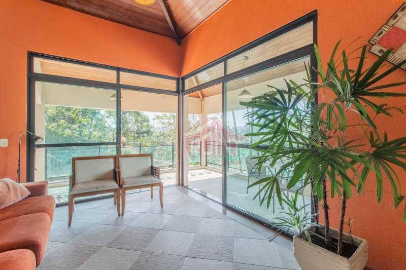 97d2a5a6-5c83-4513-bfb5-f3dfc2 - 9