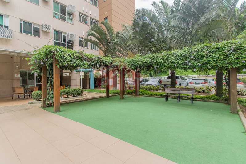 Área comum do condominio - Á - 21