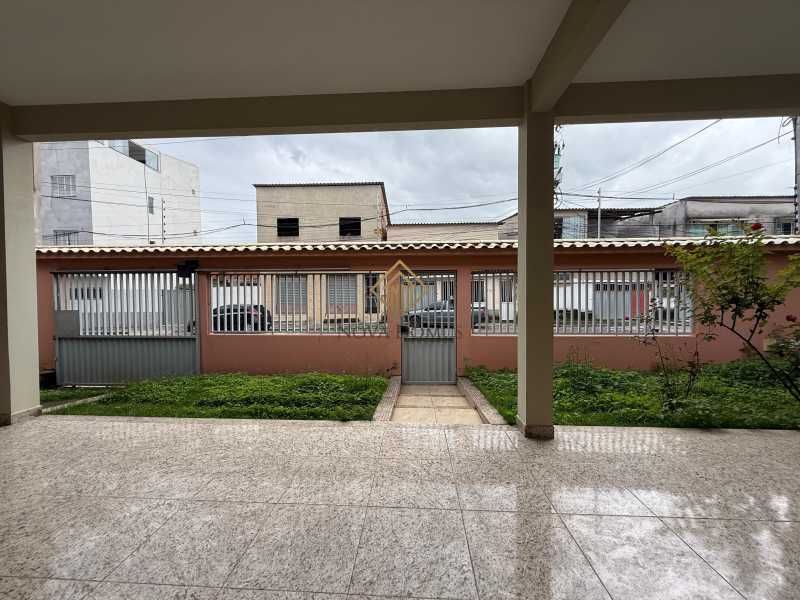 9ca2c44b-20fb-4899-93e5-5d09f5 - 30
