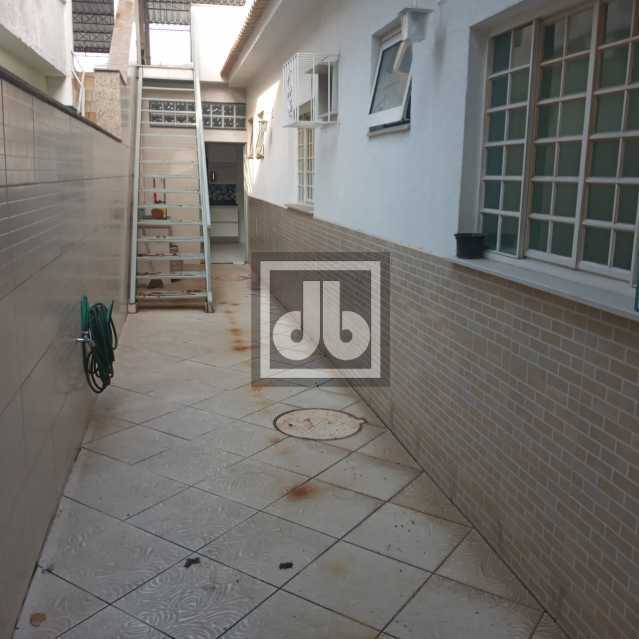 21JBM607400. - 20
