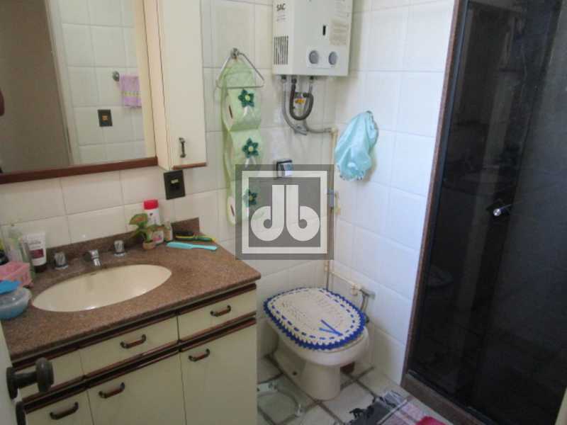 06JBM221290 - 6