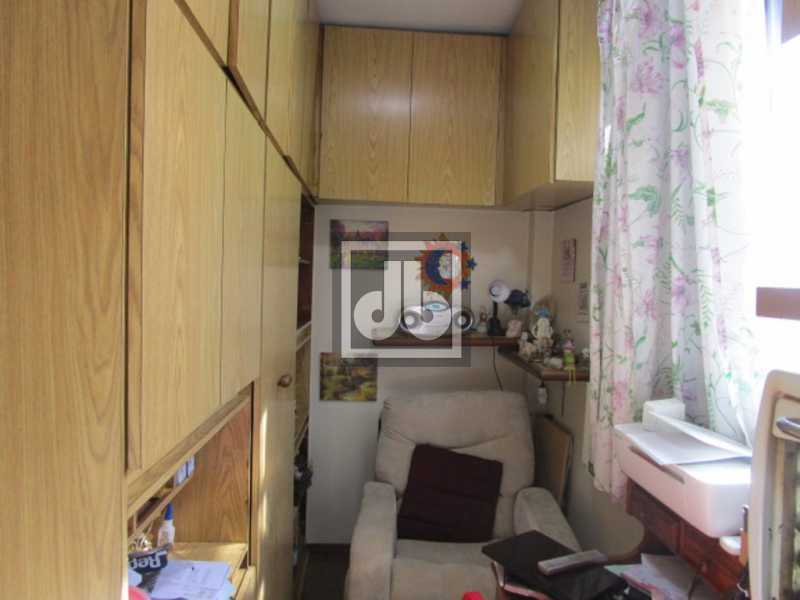 17JBM221290 - 17