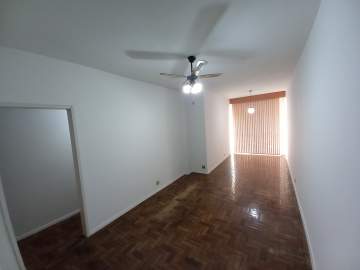 Imperdível - Júlio Bogoricin Méier Vende Apartamento, Varanda, Sala, 2 Quartos e Dependência. Portaria, Elevador e Salão de Festas. - JBM221288