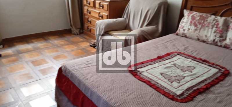 04JBM607376 - 4