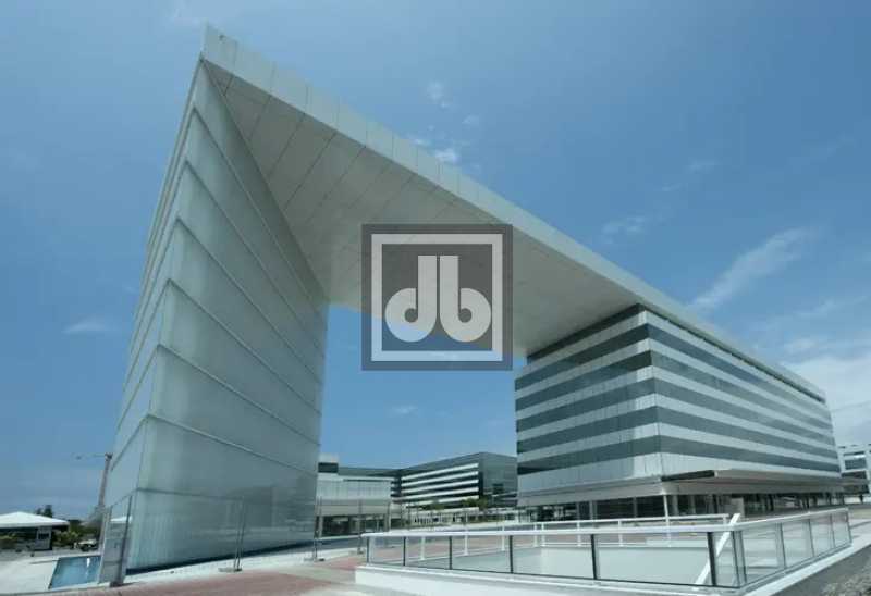 13salacomercial40mbanheirocond - 13