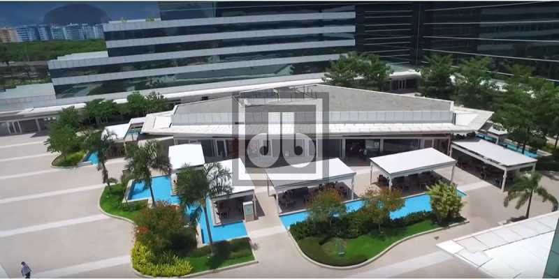 18salacomercial40mbanheirocond - 18