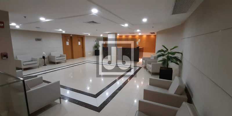 19salacomercial40mbanheirocond - 19