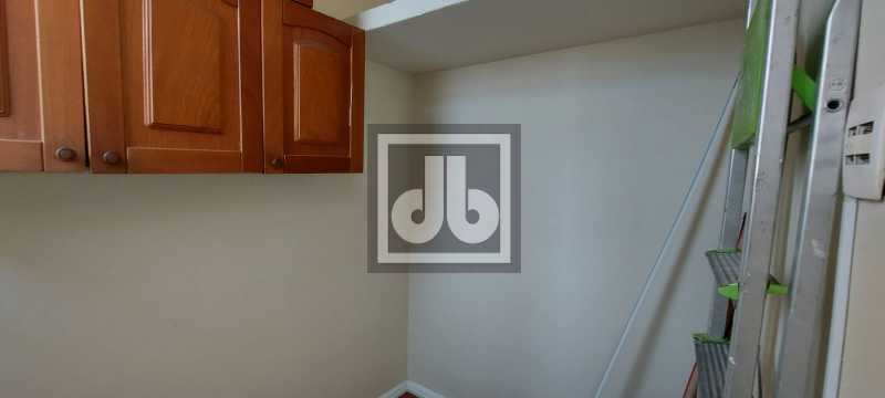 28JBM221358 - 28
