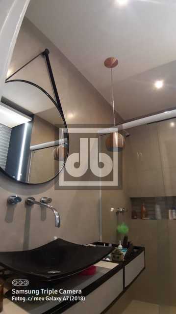 13 Detalhe Banho Suite. - 13