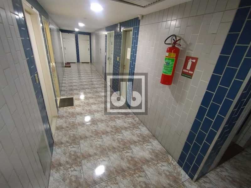 18salacomercial31m2banheirosoc - 18