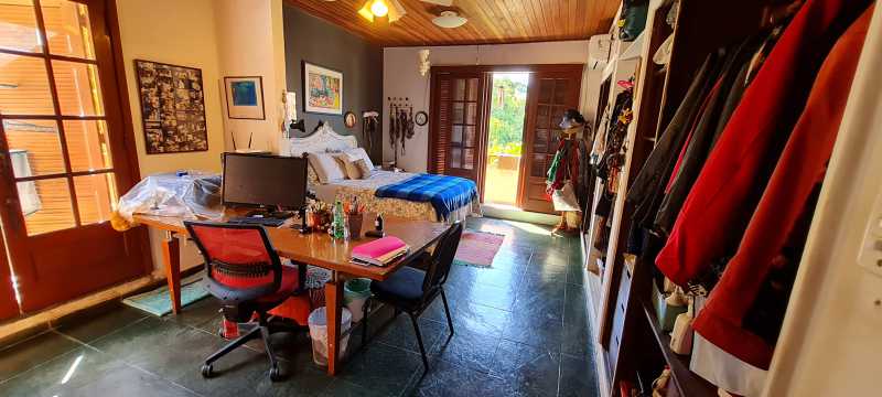 Quarto 2 (master) - 28