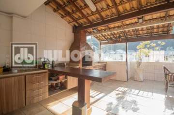 Imperdível - Copacabana, cobertura duplex, 04 quartos, terraço e vaga. - JBC52615