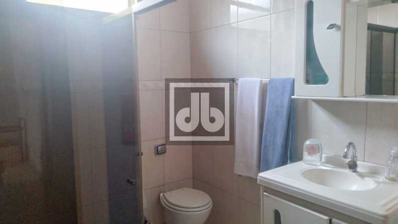 08JBM221398. - 8